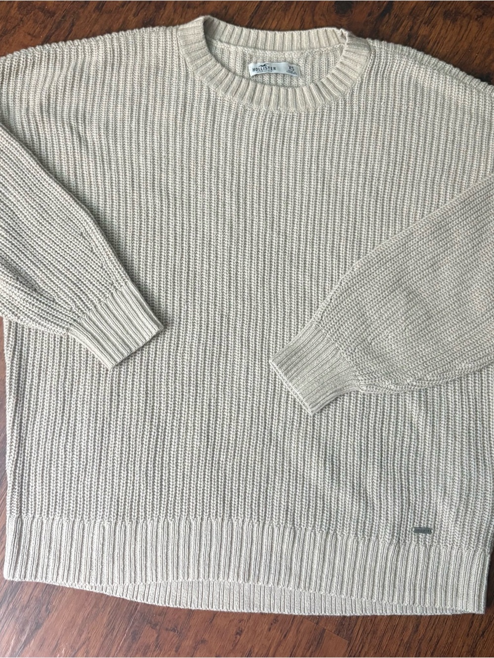 Hollister Cream Crewneck Sweater